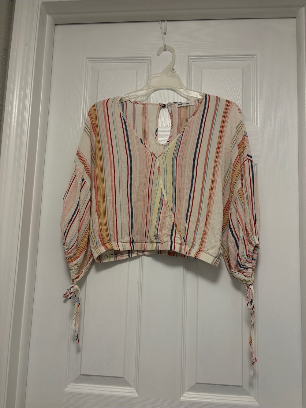 Multicolor Striped V-Neck Tie-Sleeve Crop Blouse
